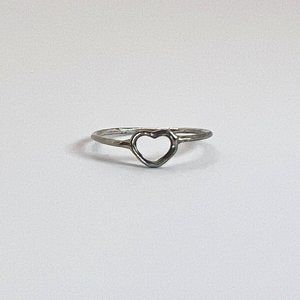 VERAMEAT Open Heart ring in sterling silver - size 6